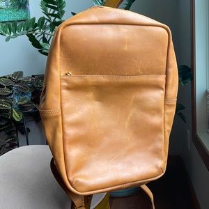 EUC Parker Clay Mari backpack full grain leather